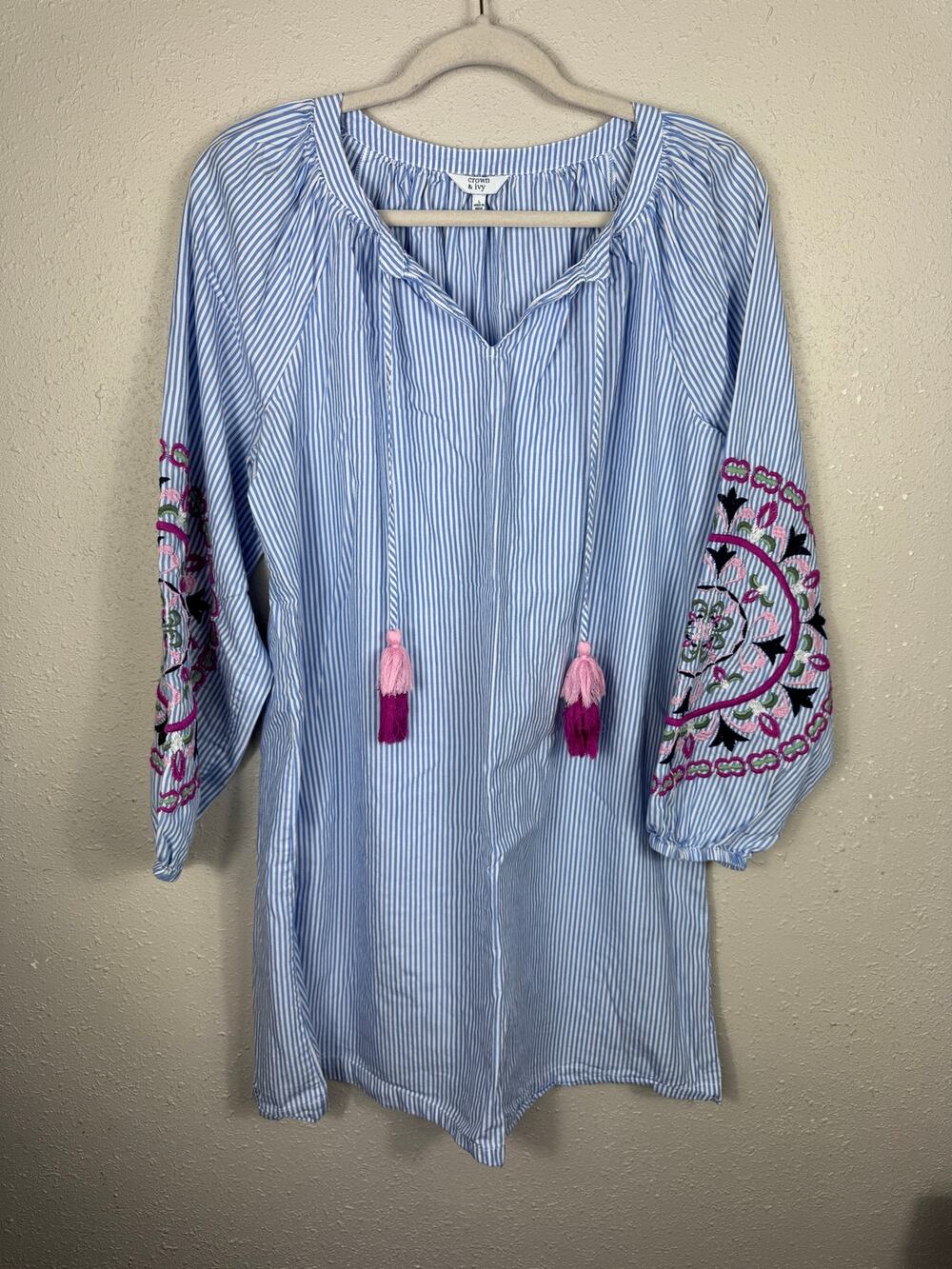 Crown & Ivy Striped Dress with Floral embroidery Sleeves Size Large